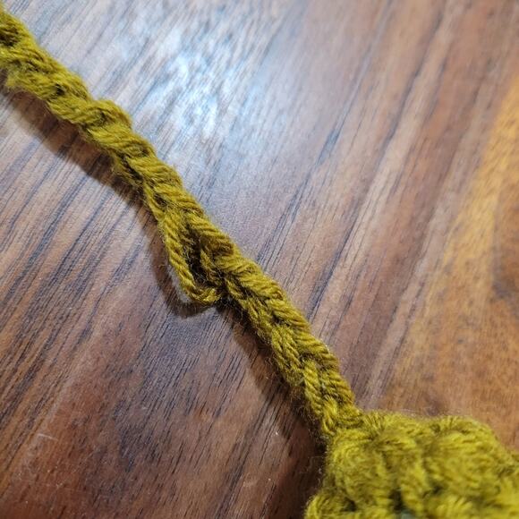 Knitted Monkey Hat One Size - Picture 4 of 6